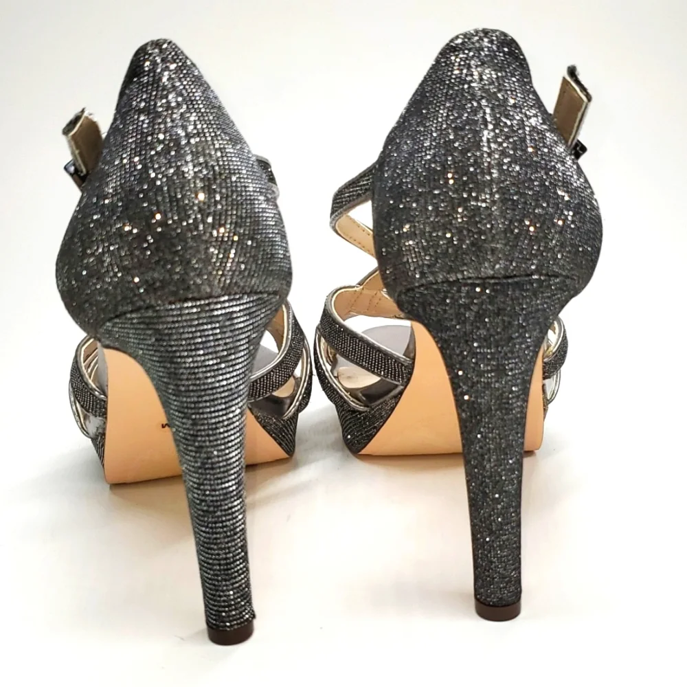 Style and Co Selinaa Silver Gray Platform Stiletto Heels 8 NWT